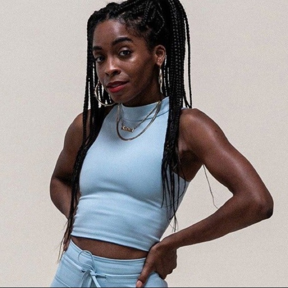 NWOT Girlfriend Collective Sky Freddie Crop